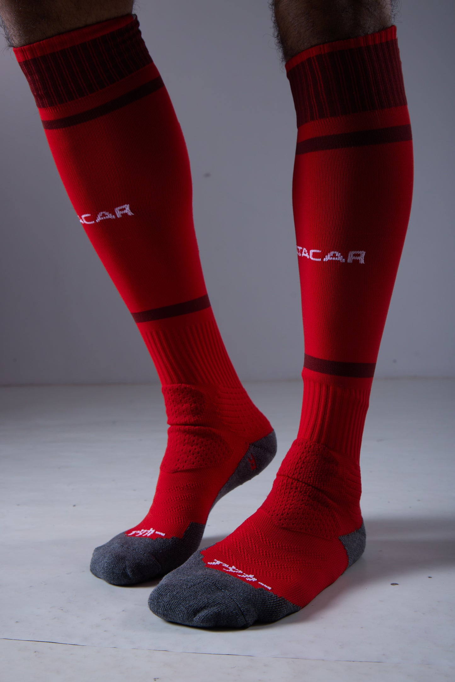 OVER THE CALF GRIP SOCKS