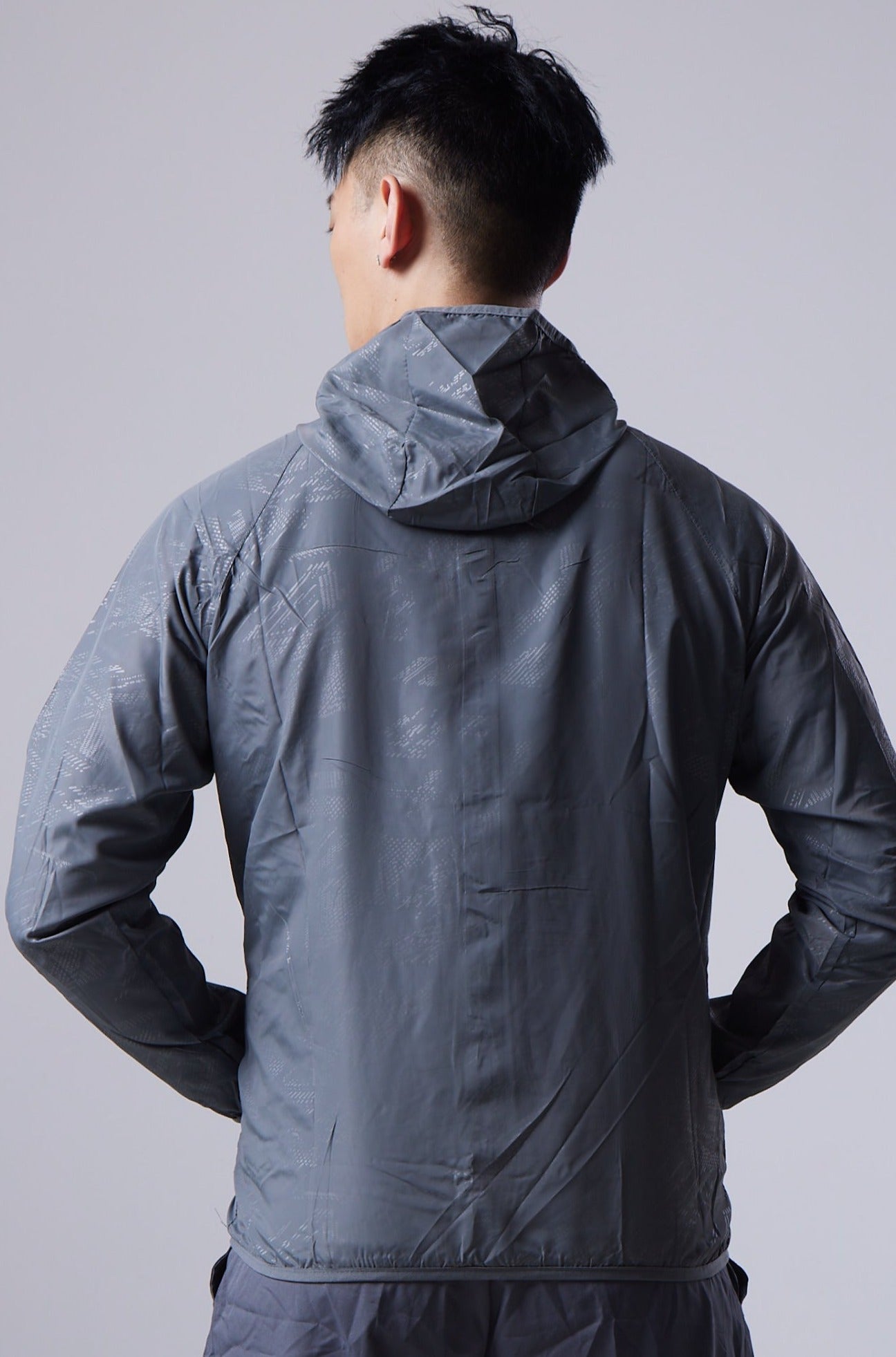 Ultra-thin Windbreaker collapsible